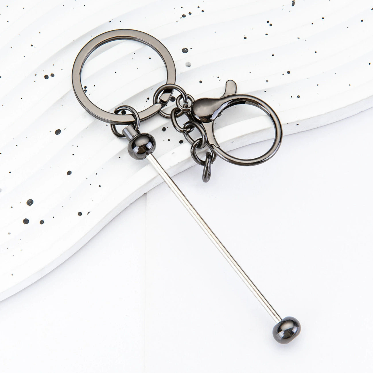 keychain $5.5 6pcs(more than$50 free shipping,less $50 need extra $8)